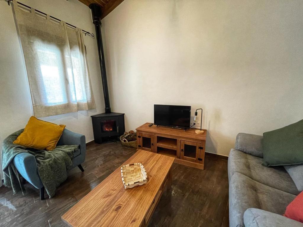 Apartamentos Dona Jimena Del Ambroz 4 Estrellas Complejo Unico En El Centro Del Pueblo - Piscina Ya Abierta Хервас Экстерьер фото