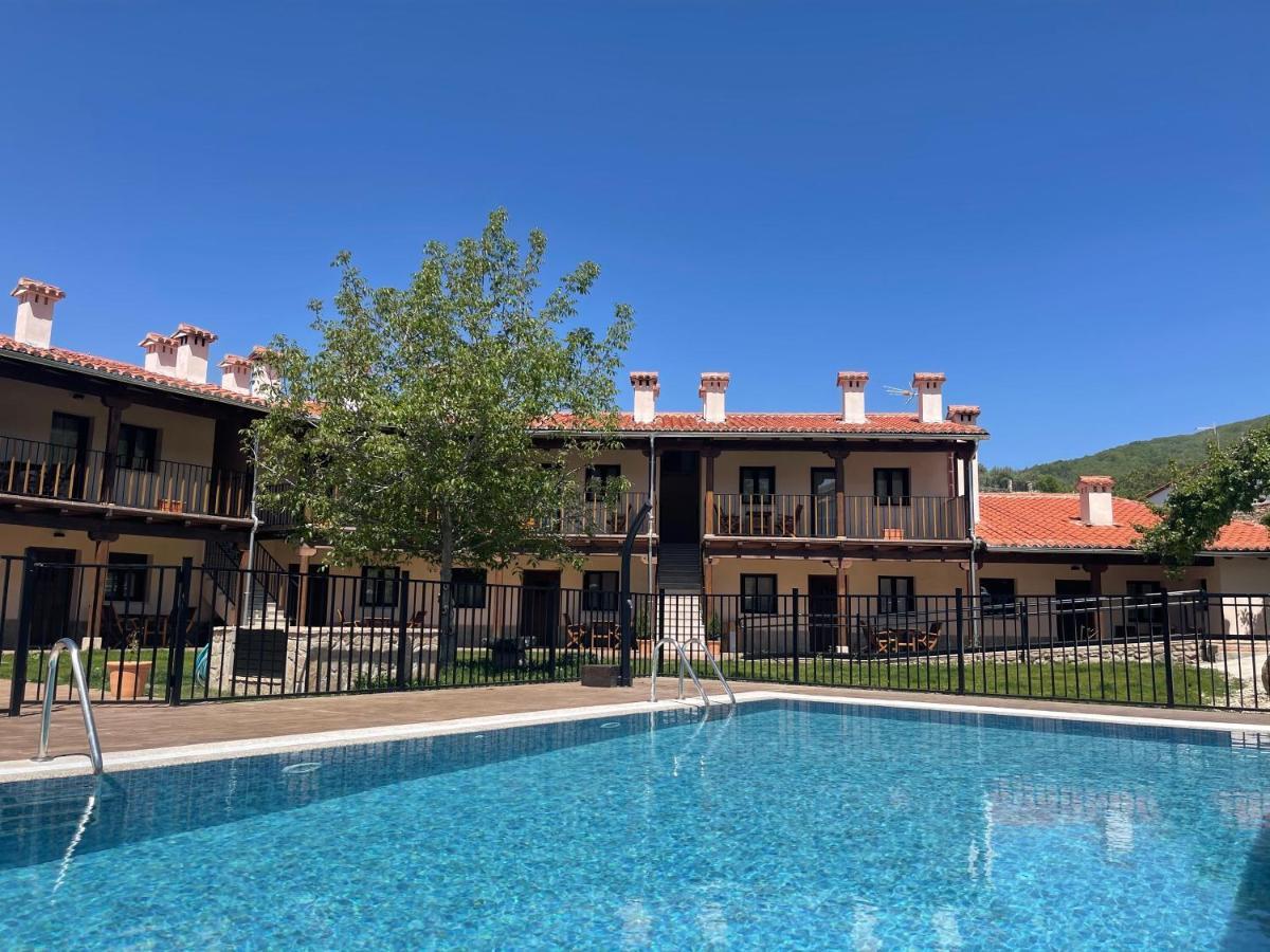 Apartamentos Dona Jimena Del Ambroz 4 Estrellas Complejo Unico En El Centro Del Pueblo - Piscina Ya Abierta Хервас Экстерьер фото