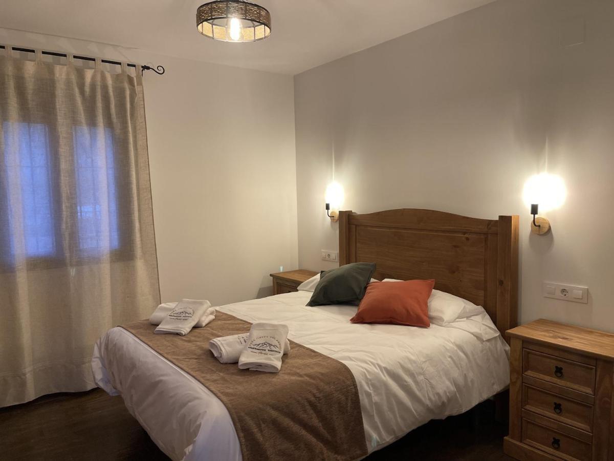 Apartamentos Dona Jimena Del Ambroz 4 Estrellas Complejo Unico En El Centro Del Pueblo - Piscina Ya Abierta Хервас Экстерьер фото
