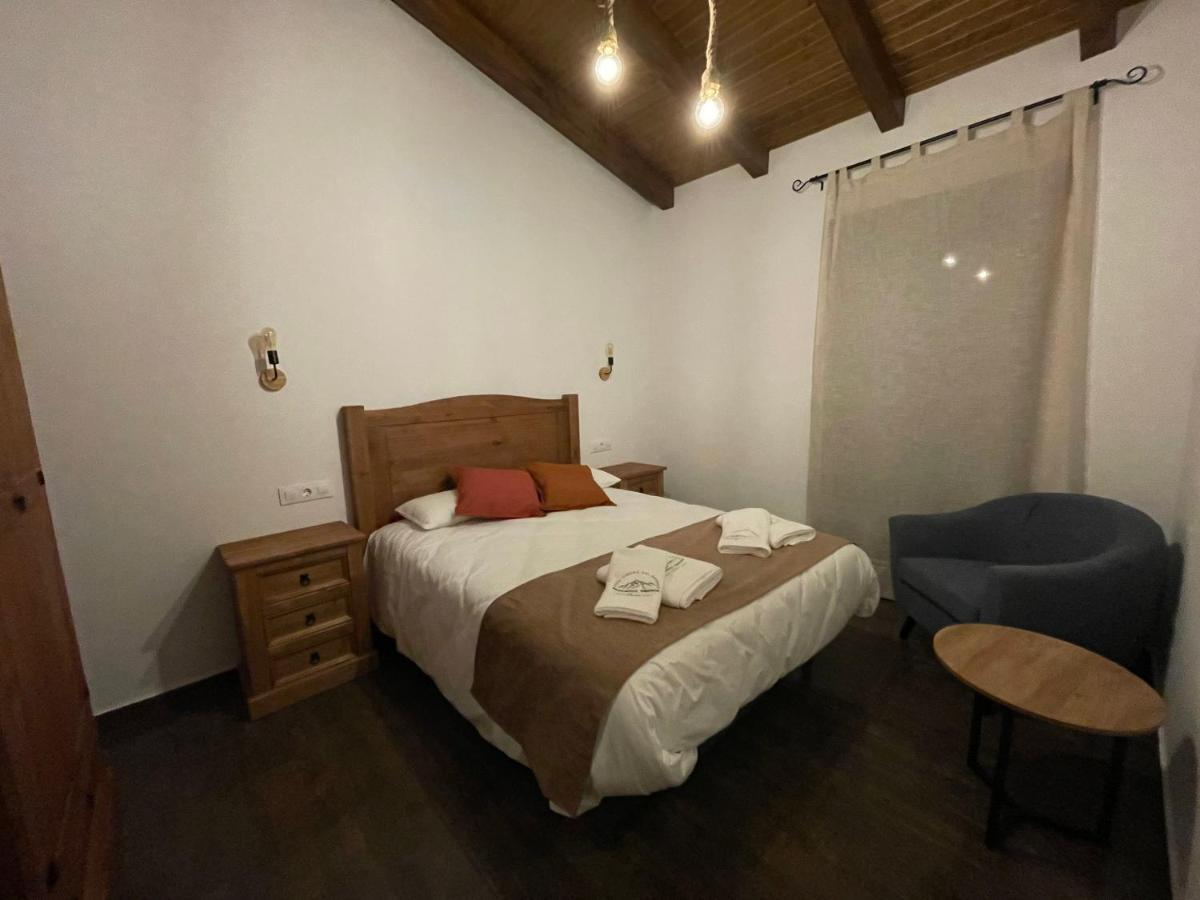 Apartamentos Dona Jimena Del Ambroz 4 Estrellas Complejo Unico En El Centro Del Pueblo - Piscina Ya Abierta Хервас Экстерьер фото